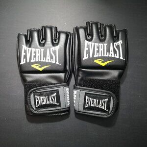 NIP Everlast MMA Pro Style Black Grappling Gloves Level 11 Size Small/Medium